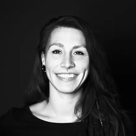 Denise - Yoga Docent – Power Yoga – Yin Yoga